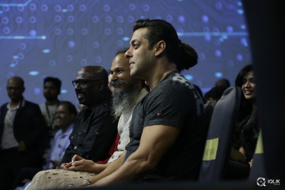 2-Point-0-Movie-First-Look-Launch